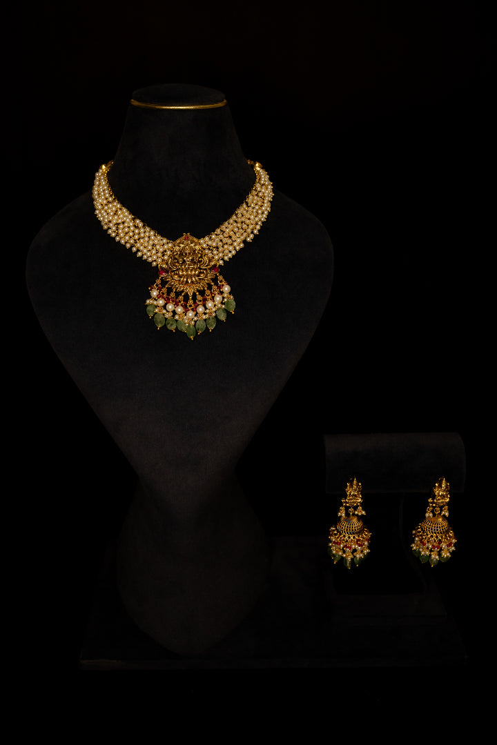 Zoha Set