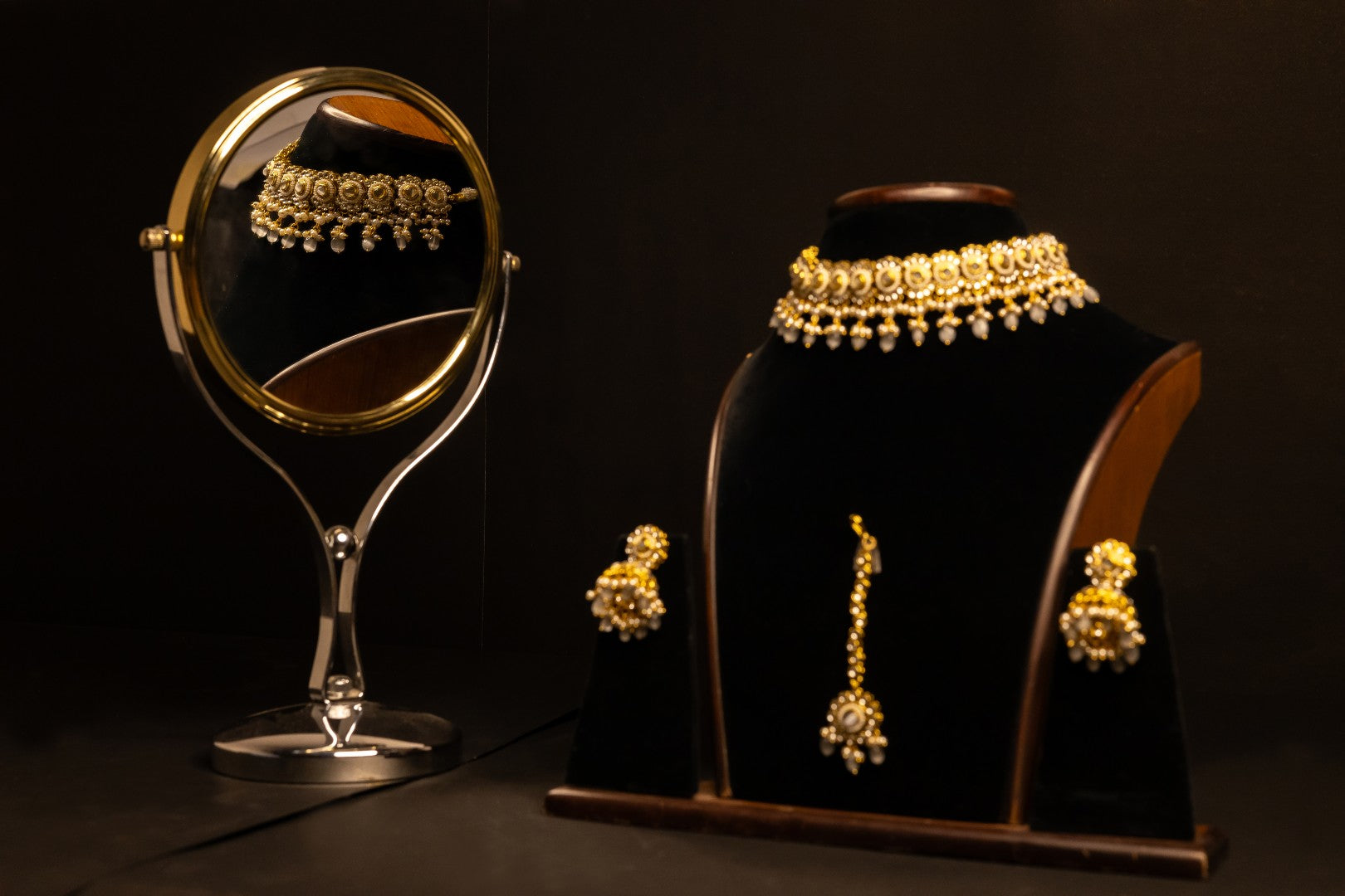 Mahira Set (White/Grey)